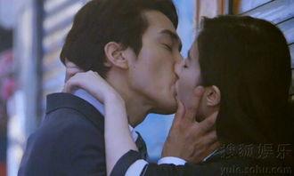 看日韩大尺度吻视频软件,软件带你领略浪漫瞬间
